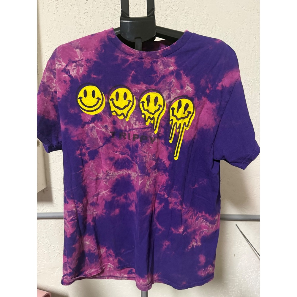 Popular Poison Large Trippy Smiley Face Tee Purple Tie Dye Streetwear Y2K